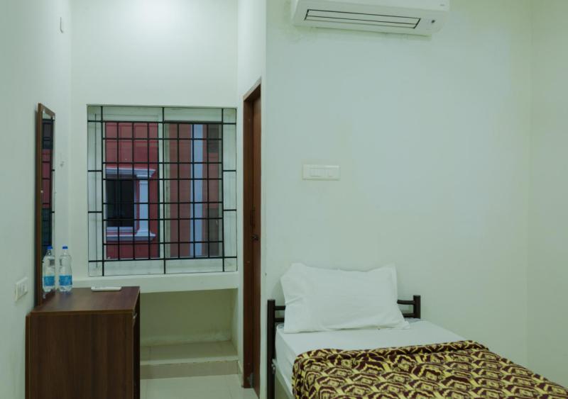 Hotel Aalayam Tiruvannāmalai Eksteriør bilde