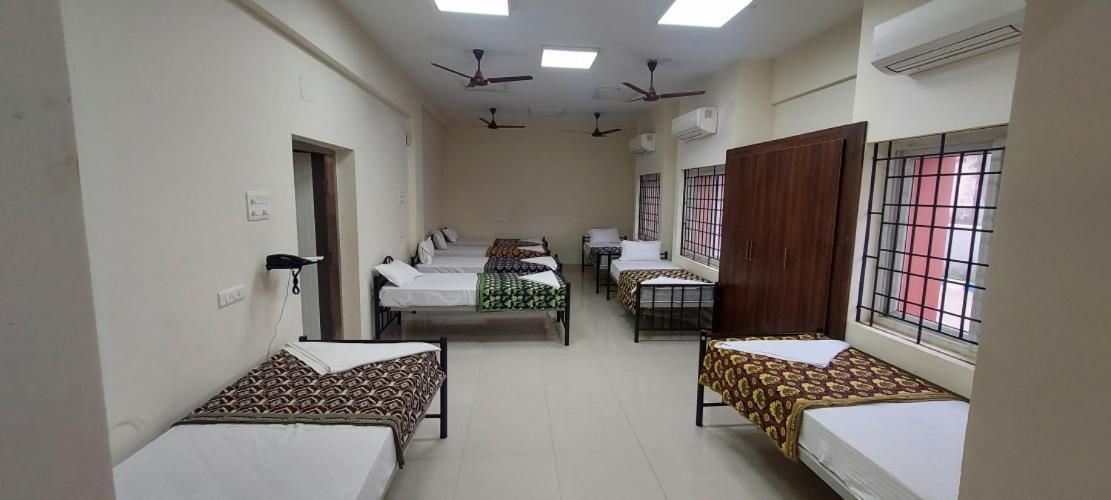 Hotel Aalayam Tiruvannāmalai Eksteriør bilde